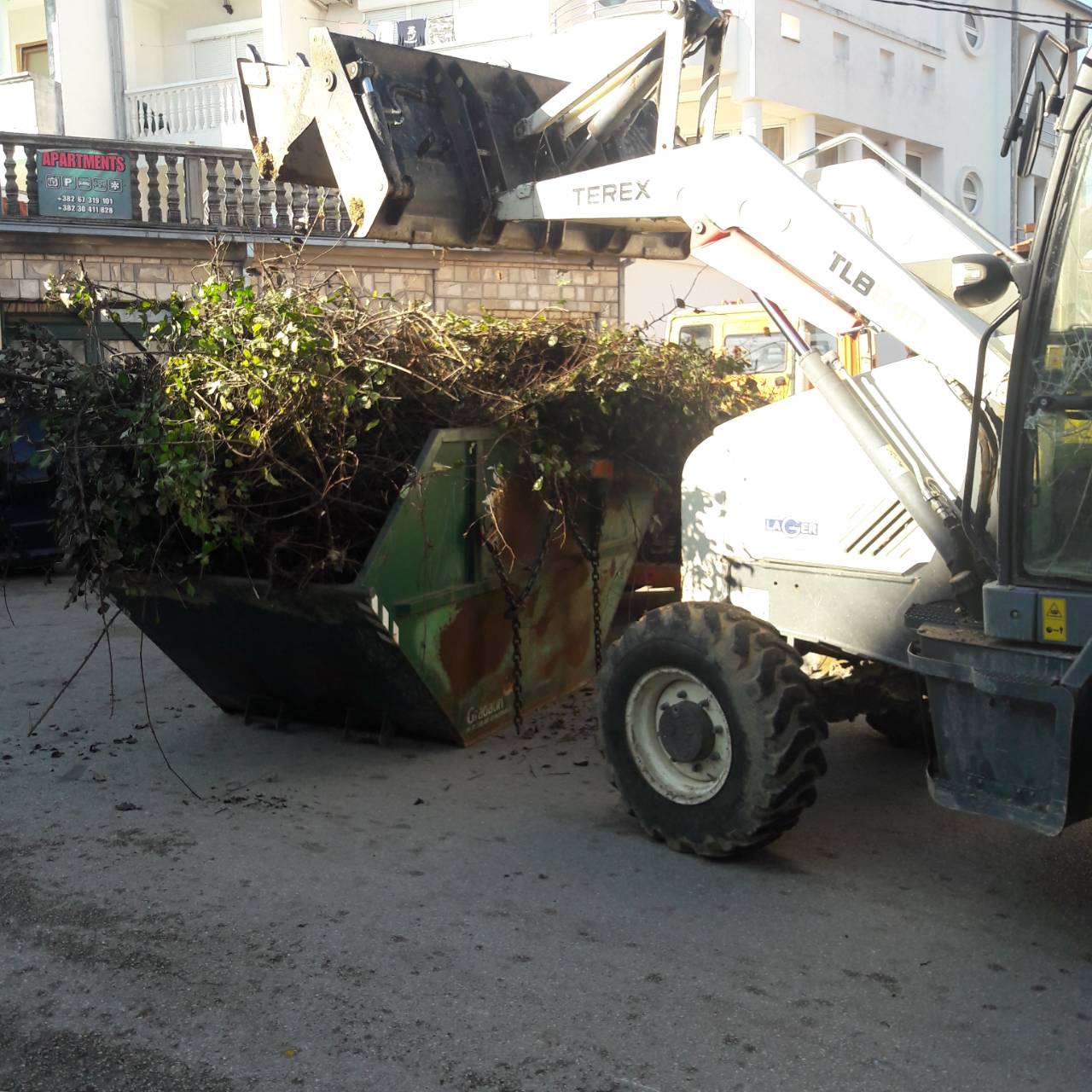 IMG-27b8f8b7bba11911c834ef8e3be833f3-V