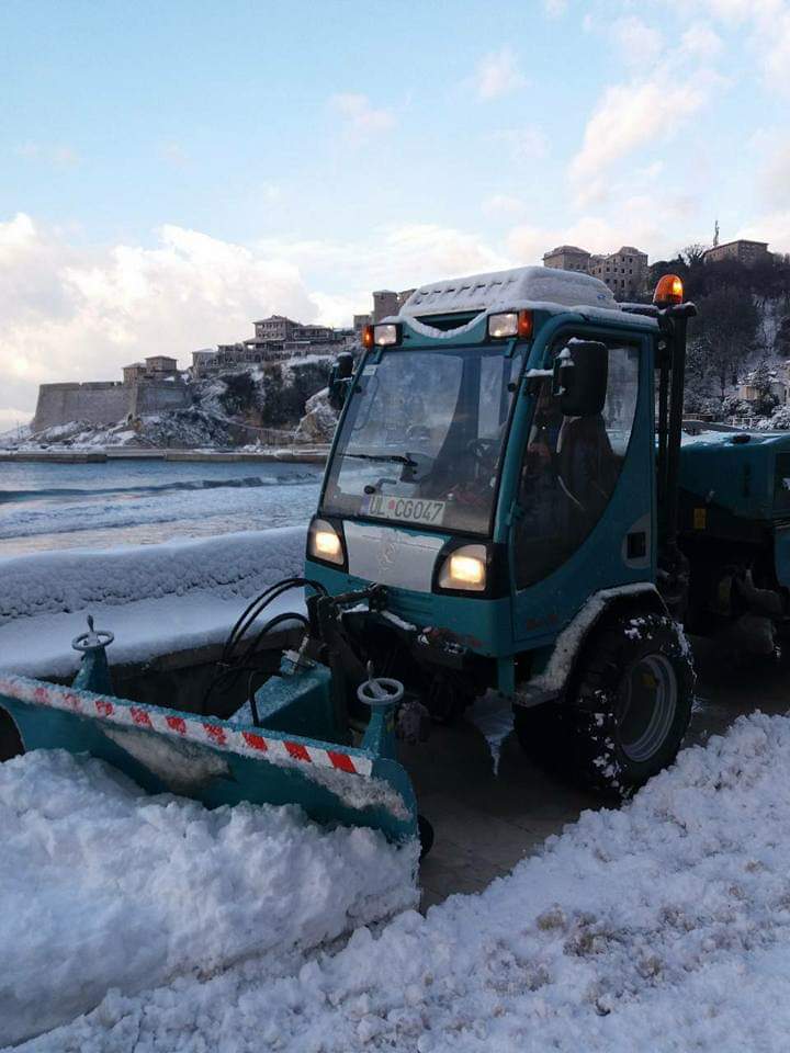 IMG-9c838b56fd6d4da57722e81d9f72bbbe-V-2