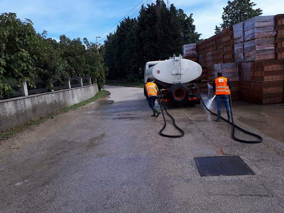 IMG-d979c6f178c816ea8ca4be13b19d3f3d-V-2